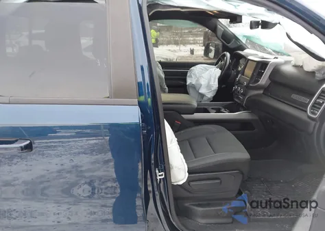 2021 Ram 1500 Big Horn 4X4 6'4 Box из США, поврежденный, VIN 1C6SRFBT7MN799350